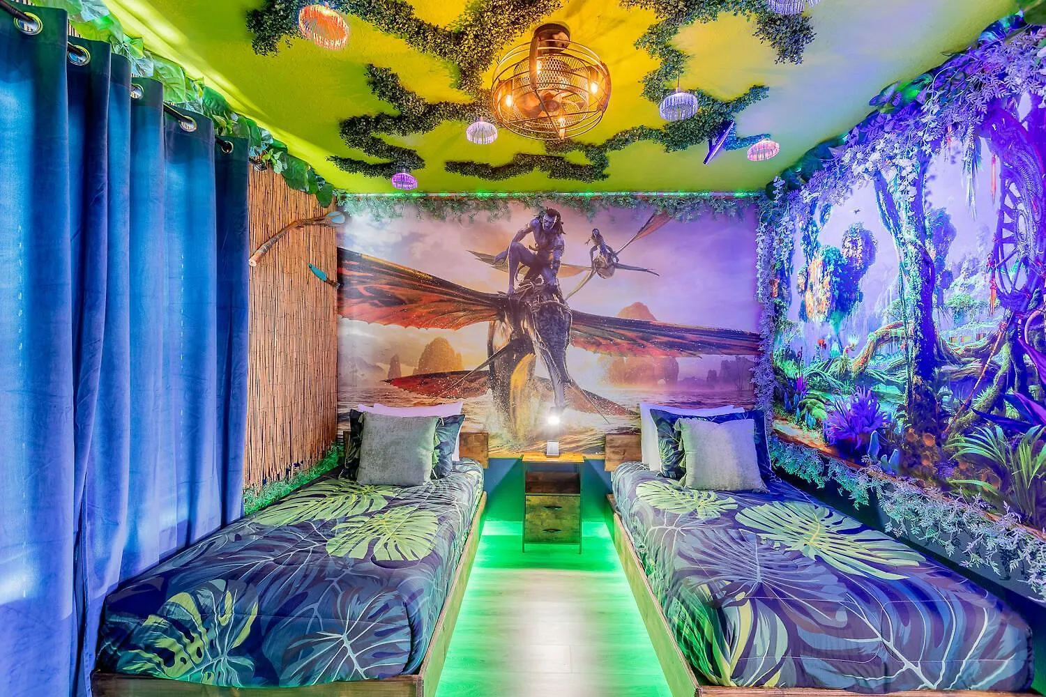 Thematic House Pvt Pool Game Room Near Disney Davenport 0*,  United States