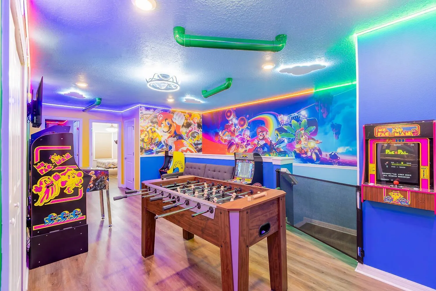 Holiday home Thematic House Pvt Pool Game Room Near Disney Davenport